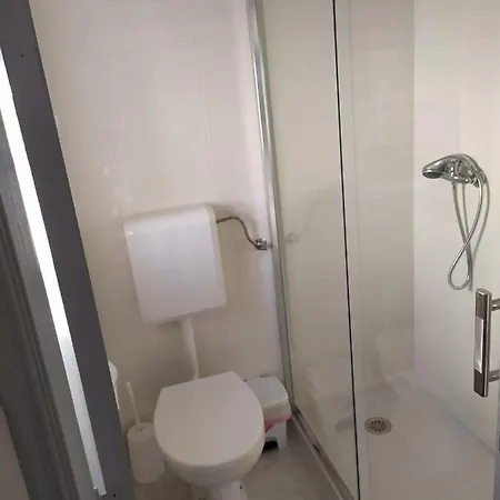 Marechal Gomes Freire De Andrade 1 Apartamento *